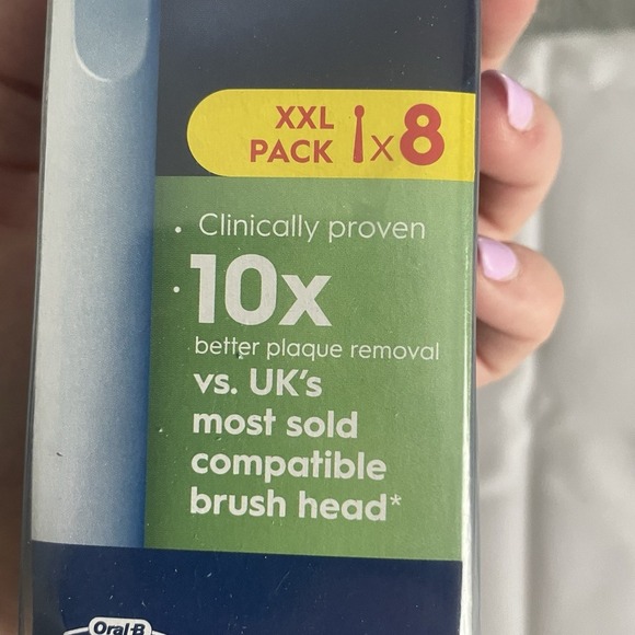 NEW Oral-B Pro Cross Action Replacement Brush Heads White 8 XXL Pack Toothbrush - Picture 6 of 6